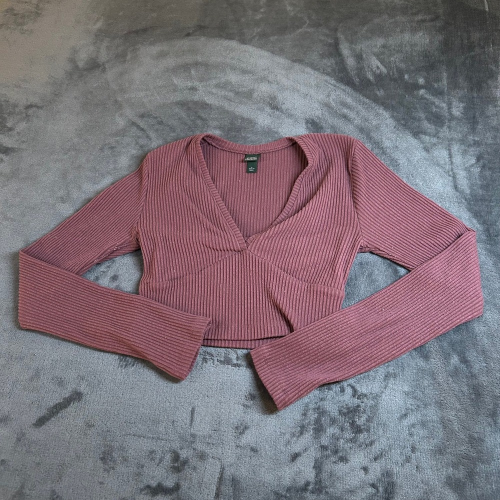 Wild Fable Ribbed Cropped Top Long Sleeve V-Neck Blouse Burgundy Womens Small